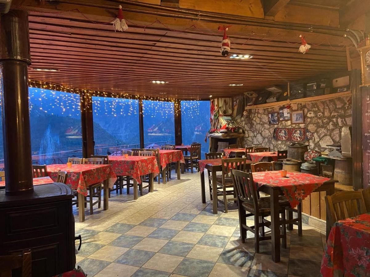 To Panorama Otel Ágrafa Dış mekan fotoğraf